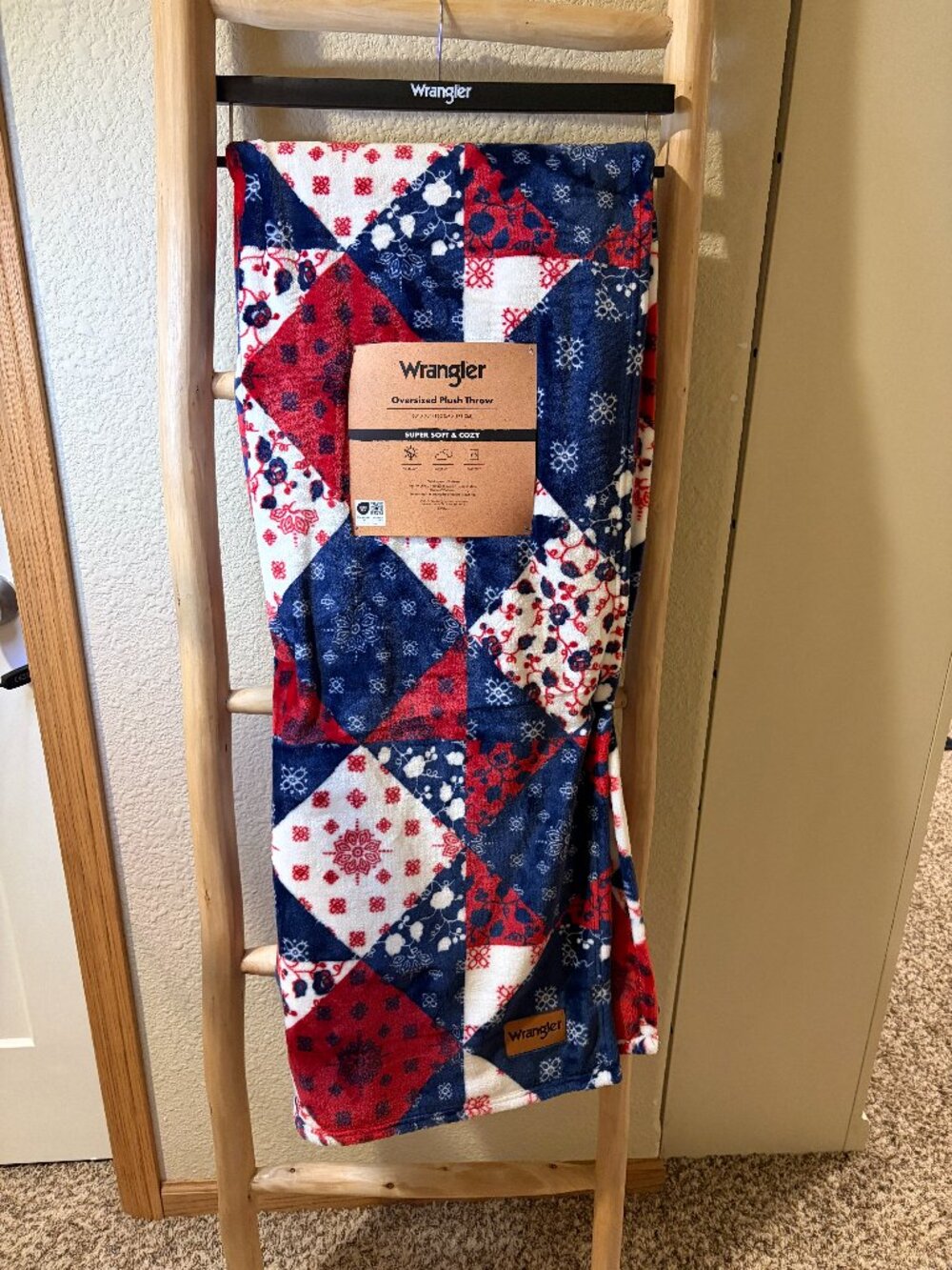 Wrangler Plush Throw Blanket Western Patriotic Patchwork 60x70 NWT
